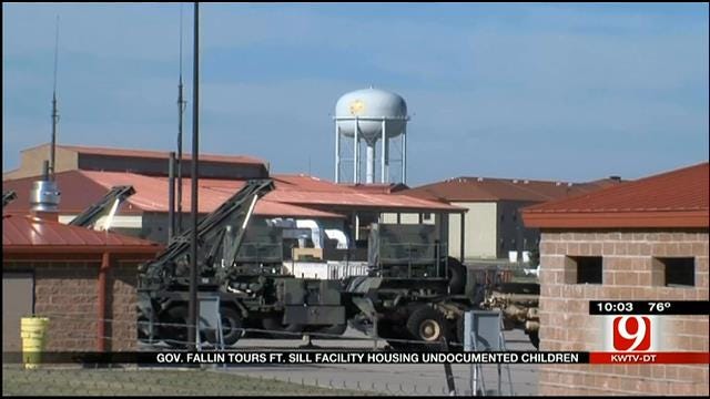 Governor Mary Fallin Tours Immigrant Housing At Fort Sill