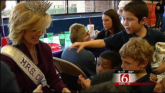 Tulsa Students Given 'Ultimate Christmas'