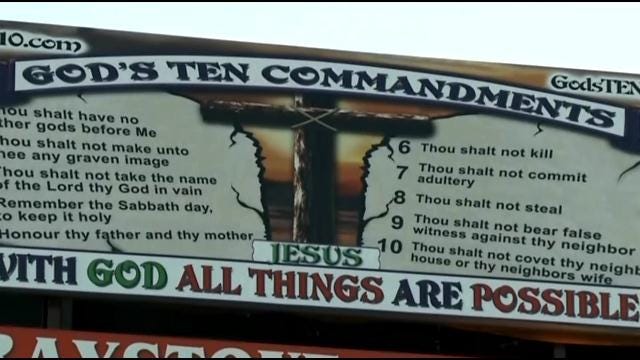 Muldrow Schools Elect To Permanently Remove Ten Commandments Plaques