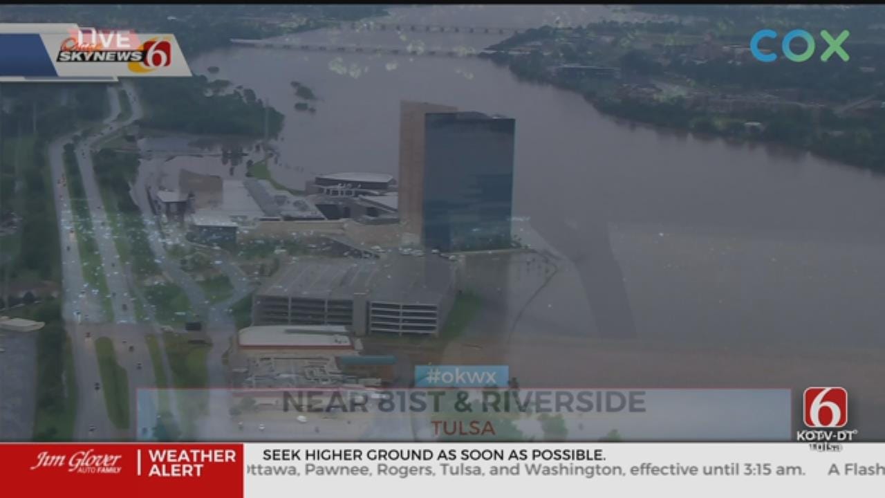 Flood Waters Threaten River Spirit Casino In Tulsa