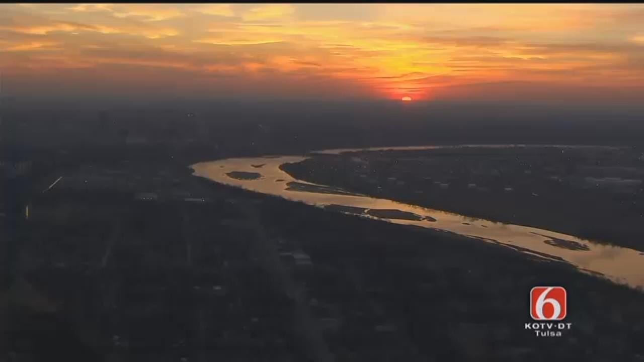 WEB EXTRA: Osage SkyNews 6 HD: Sun Rises Over Arkansas River