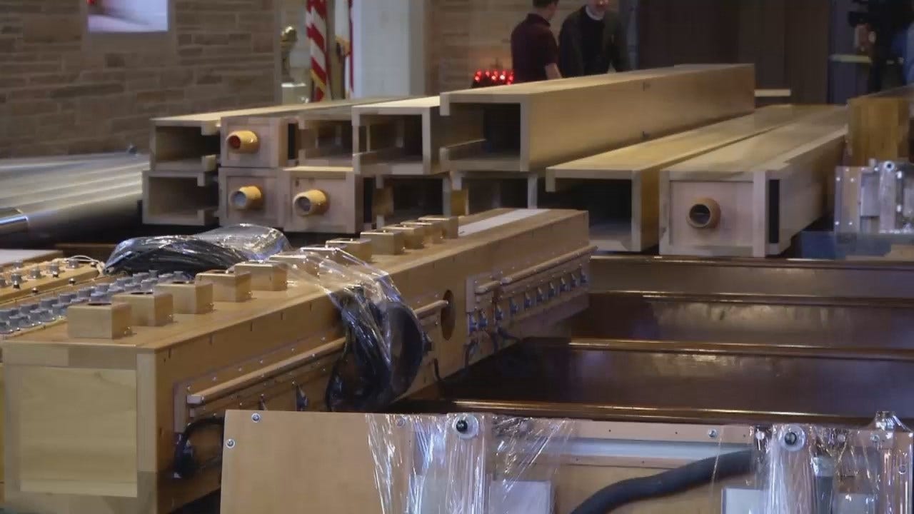 WEB EXTRA: Video Of The New Pipe Organ Being Installed